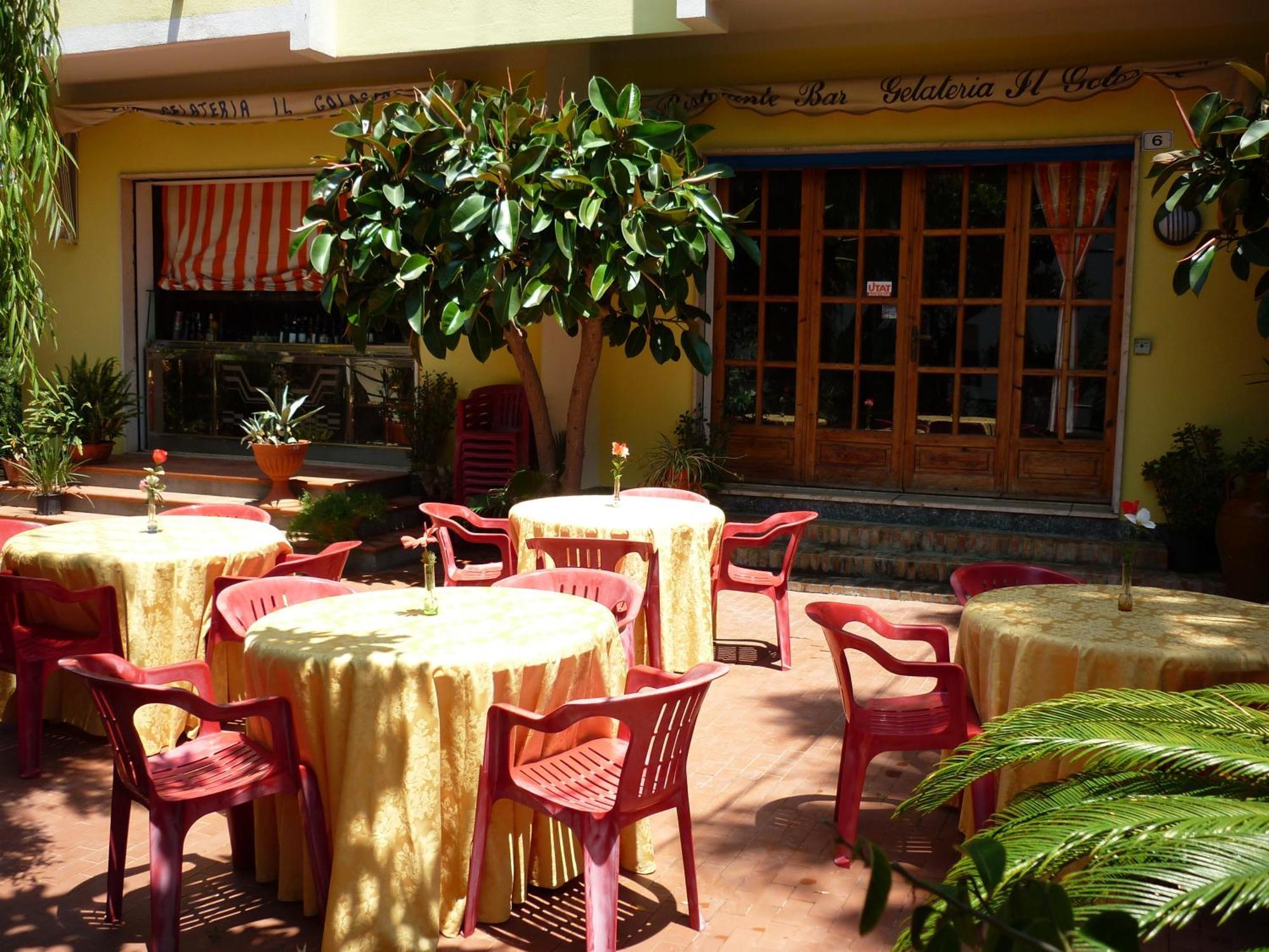 סנטה דומניקה Hotel Alexander מראה חיצוני תמונה